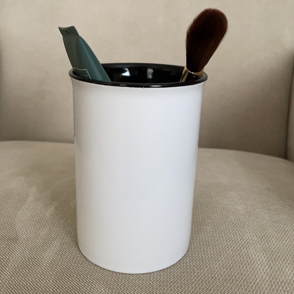 Ceramic Make-Up Brush Cup-NWOT - Picture 3 of 6